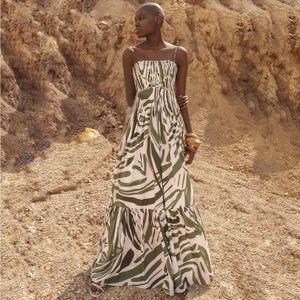 Andres Otalora Kalal Gown / Size 4 / NWT